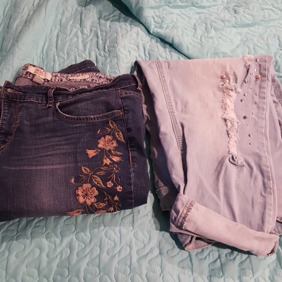 2 pairs of ankle length jeans - Picture 8 of 14